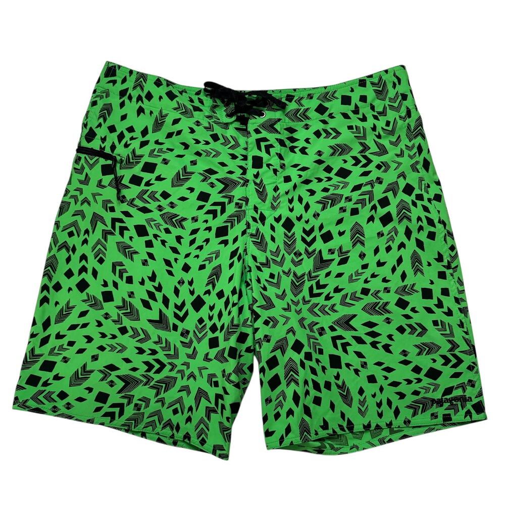 PATAGONIA Wavefarer Board Shorts Green Arrows Size 35 Mens Unlined Lightweight